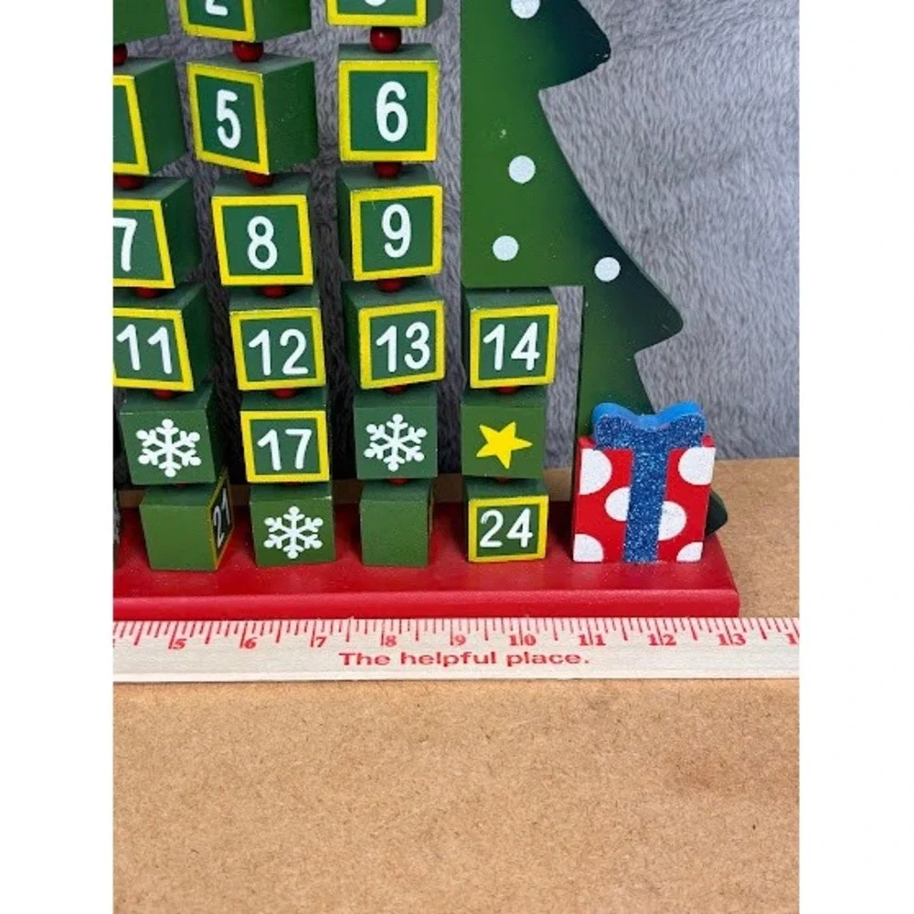 Very Merry‎ Advent Calendar Wooden Christmas Tree Tabletop Decor Green
